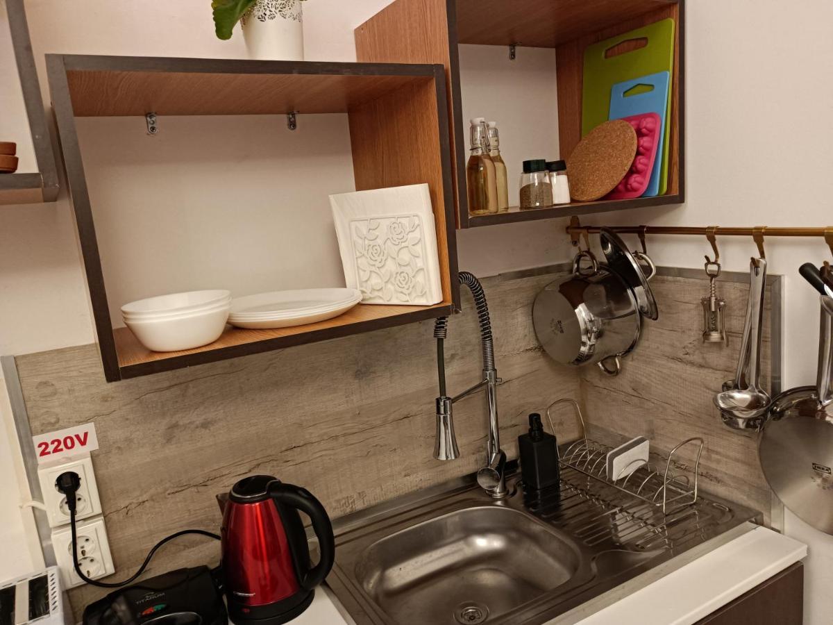 Lux Apartament In The Bubble Of Piata Romana Bukares Bagian luar foto